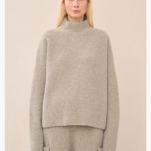 Lauren manoogian total new